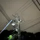 桃園市觀音區驚傳爆炸聲「電線桿竄火花」突停電　台電：山陀兒強風致關關燒毀