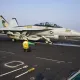 美國海軍最強電戰機　EA-18G咆哮者式驚傳失事