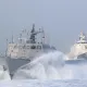 海軍春節巡弋　大武號救難艦首度展現海上救難戰力