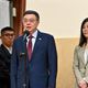 軍公教持領大陸居住證要罰　行政院：不允許配合統戰