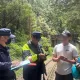 阿里山林鐵軌道又遭闖！2美籍遊客當場遭逮　最重罰5萬