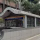 北捷板南線車廂爆衝突　男子推擠遭壓制怒咬人