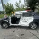 影/砂石拼裝車攔腰撞警車　南投2警受困送醫幸無大礙