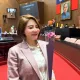 最暖的韓院長！　為全院立委準備康乃馨慶祝母親節