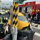 台北兒童新樂園計程車自撞「車頭變形」　司機乘客2輕重傷送醫