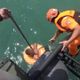 影/陸男泳渡金門大膽島　海巡艦艇海上攔截逮人