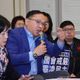 兒子遭爆劈腿！自己也被爆劈腿離婚　王義川：抹黑將採法律行動