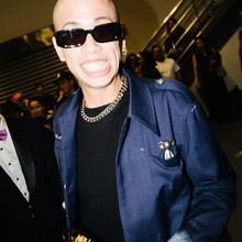 上台領獎被張清芳催「快一點」！金曲歌王呂士軒說話了