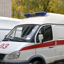 32歲陸女在「黑救護車」上身亡　家屬怒：停車吃飯耽誤半小時