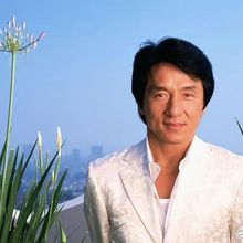 成龍昔遇狂粉三度呼巴掌　拜託保鑣不回擊原因曝