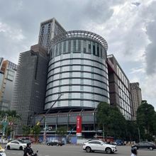 停館逾半年！台中新光三越10樓層勘驗通過　9月底可望復業