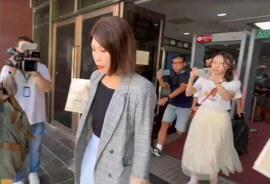 馬郁雯擬披綠袍轉戰政壇選台北市議員　郭正亮：不要高估自己