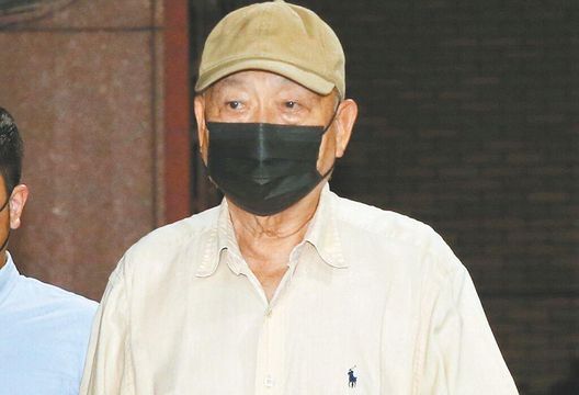 沈慶京律師都哽咽！聽女檢偵訊朱亞虎慟：非常羞愧