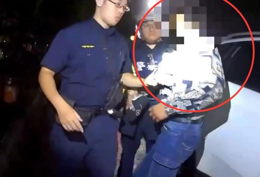 影/男子6條通遇臨檢裝傻報假身分　警識破搜出喪屍煙彈