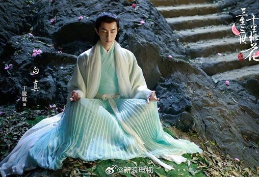 于朦朧墜樓身亡！母親淚揭死因「是意外」　曝後事已處理完