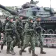 疑國軍弟兄喝醉酒嗨跳街舞上傳抖音！陸軍澄清：非現役軍人