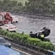 影/雨天打滑！國1彰化段轎車慘翻四輪朝天　釀回堵1公里