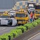 出遊注意！國1南176K大雅段「轎車失控翻覆」　車流大回堵