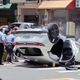 影/瑞豐夜市前「暴衝車禍」！休旅車慘冒煙、騎士重摔