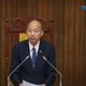 保障投資人權益　立院三讀通過「得跨公司解任董監事」