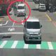 影/新店跳車不是擄人案！男女口角爭執　泰女慘摔出車