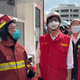 直擊/高雄首座超級電池廠大火15人送醫　陳其邁：全面停工