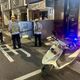影/板橋公車撞變電箱府中商圈停電　台電搶修中