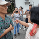 「葉霸老師」投票爆衝突！婦人衝出控「教壞我兒」花蓮警方曝最新進度