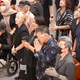 影/兩代歌王道別！林松義坐輪椅送林沖最後一程　忍不住痛哭