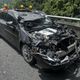 影/國5嚴重事故！LEXUS追尾緩撞車「上半部快削光」