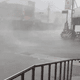 影/楊柳颱風眼撞進台東！「超商秒變避難所」擋狂風暴雨