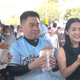 大罷免大失敗他兌現祭品文豪發400份雞排！徐巧芯也來了