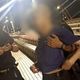 影/北市翁想不開欲跳大直橋　警即刻救援阻憾事