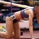 田徑世錦賽/跨水坑摔傷腳踝　24歲女將坐輪椅含淚退場