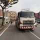 桃園大貨車右彎！自行車遭捲入吞車底　他送醫傷重不治