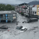 影/馬太鞍溪堰塞湖14:50壩頂溢流　狂瀉相當南化水庫蓄水量