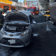中和爆行車糾紛！騎士「丟鞭炮」釀火燒車　駕駛燒燙傷