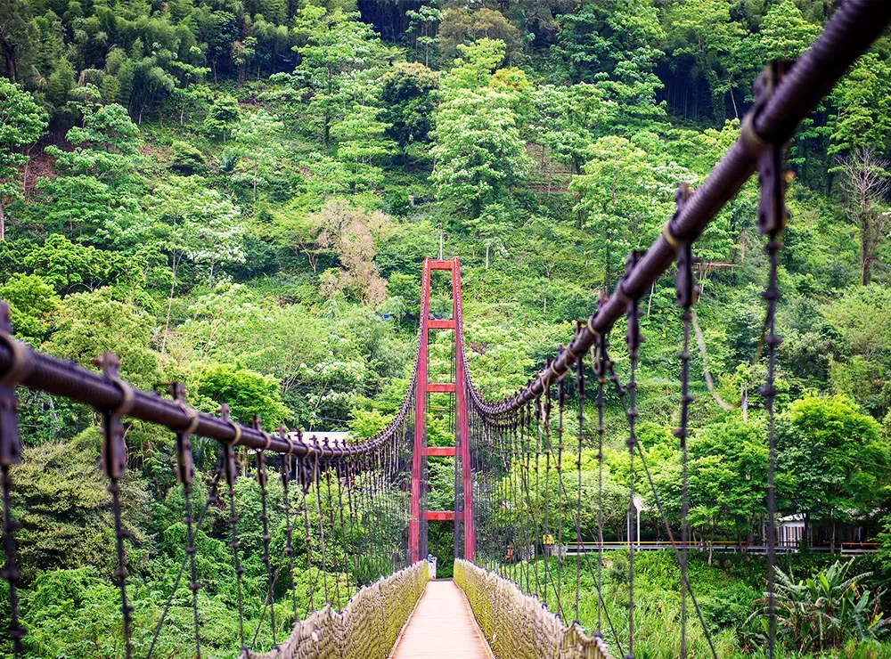 北角吊橋是全台第二長吊橋。（圖/翻攝自新竹縣旅遊網）