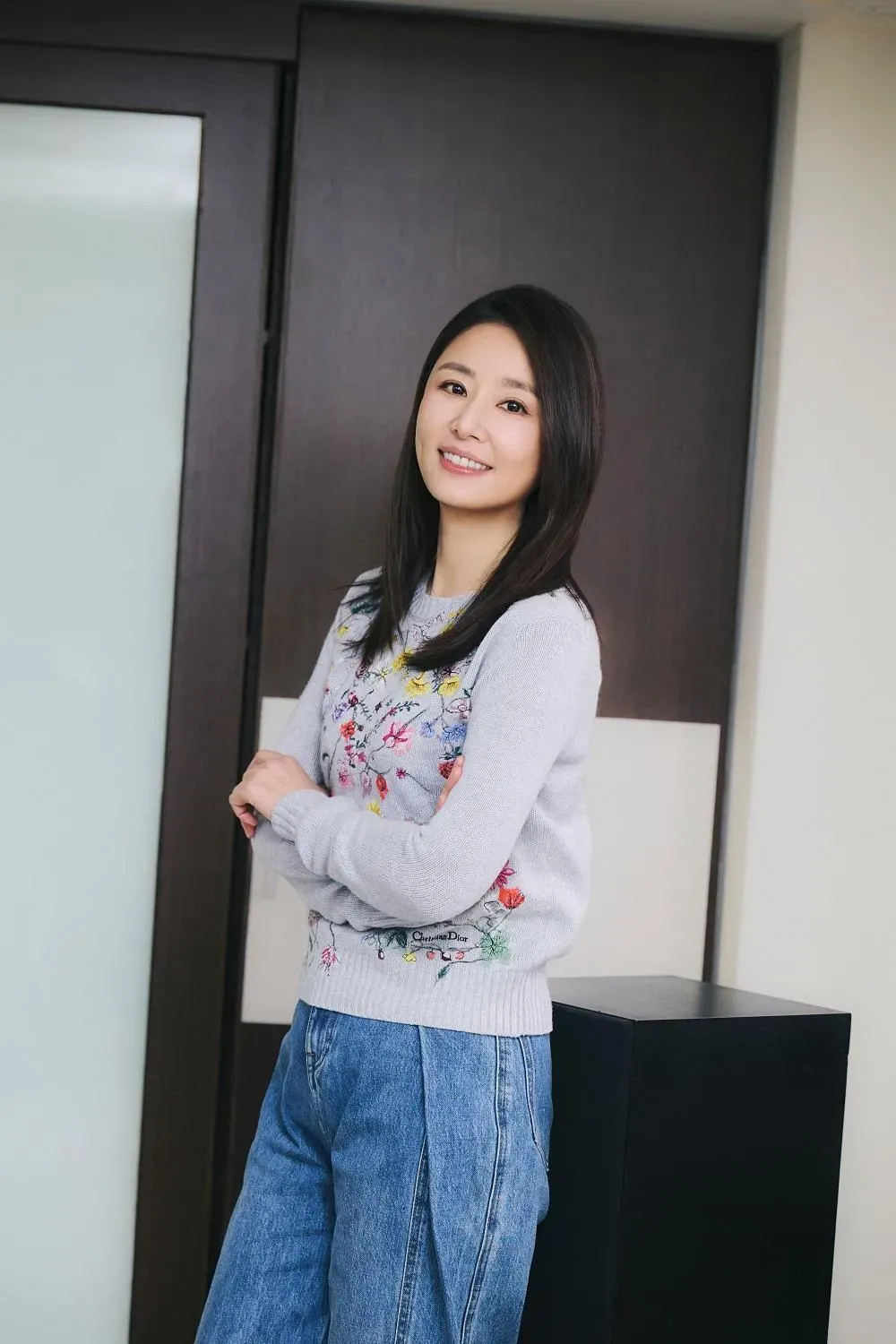 林心如時隔11年攜手《16個夏天》導演許富翔打造最新戲劇作品《有愛我們床上談》。(圖/TVBS 提供)