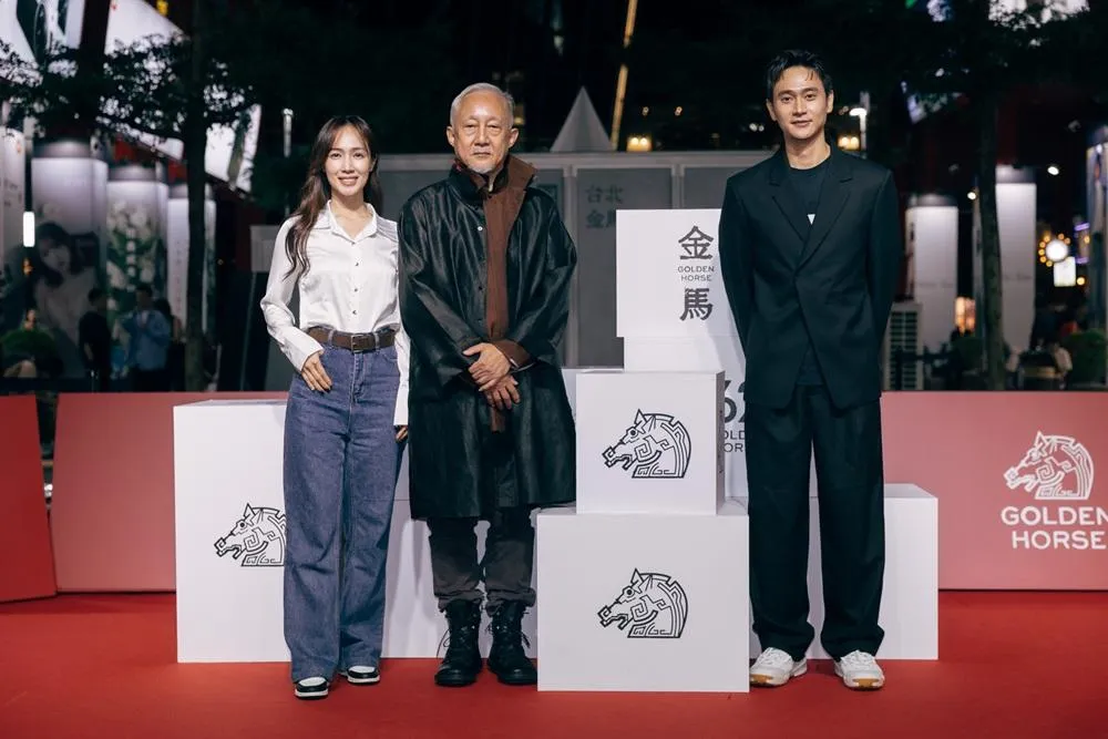 電影《丟包阿公到我家》日前在金馬影展舉行全台首映。(圖/金馬執委會 提供)