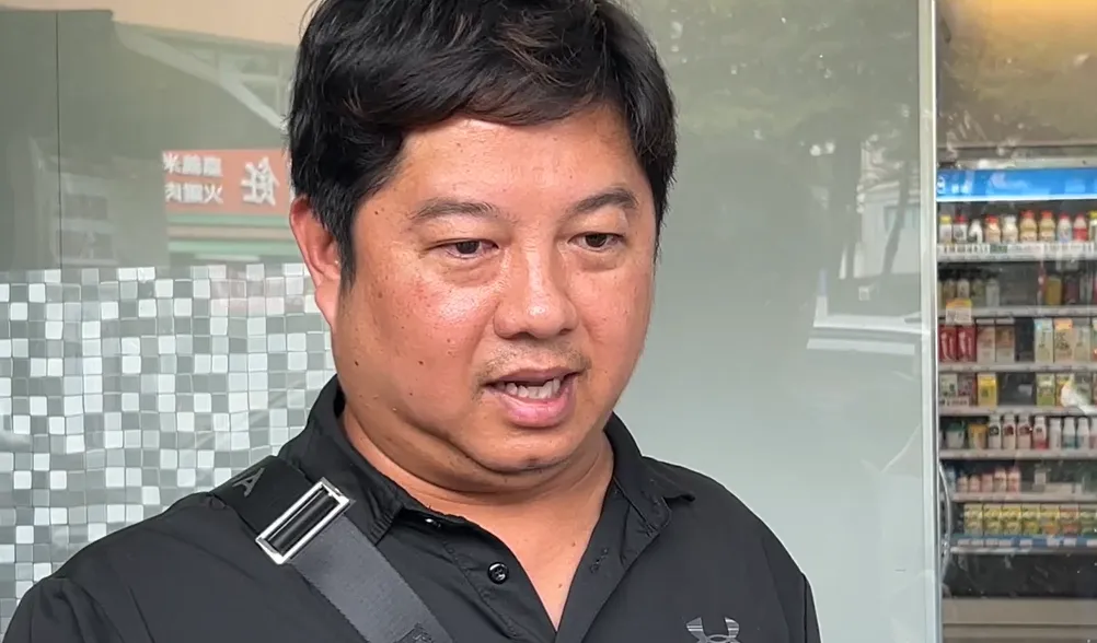 加盟主出面控訴。（圖／中天新聞）