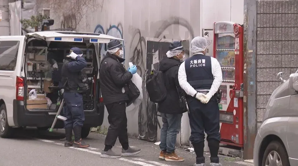 死者頭顱被棄置的大阪空屋外。（圖／翻攝NNN）