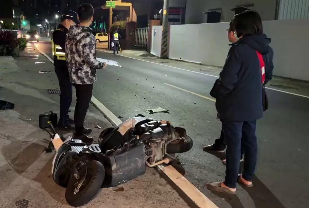 車禍現場。（圖／中天新聞）