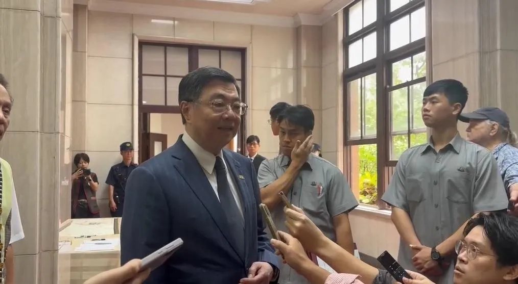 行政院長卓榮泰表示，提出追加預算是因應國家未來發展需要，與刪減預算的因果關係不一樣（攝自中天新聞）