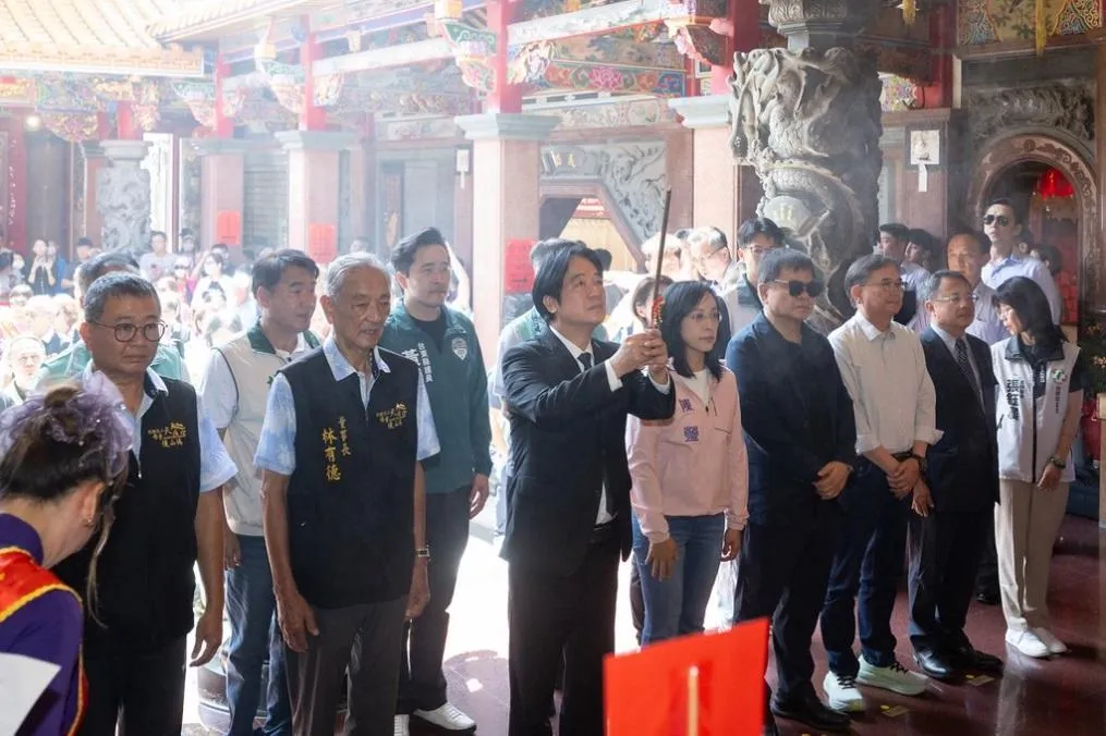 賴清德也幫黨籍台東縣長參選人陳瑩站台助選。（圖／總統府提供）