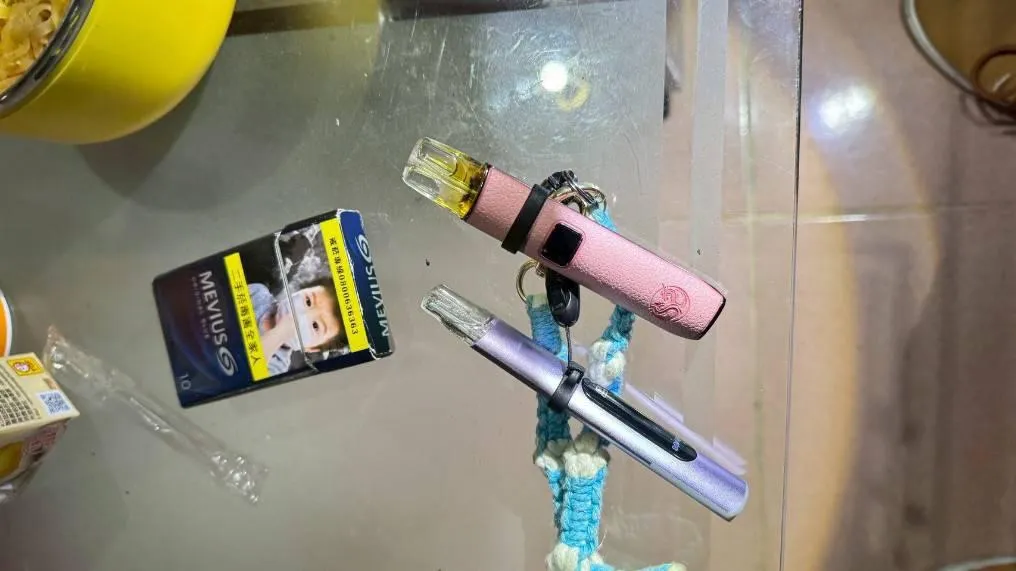 警方現場搜出毒品的成品跟半成品。（圖／警方提供）