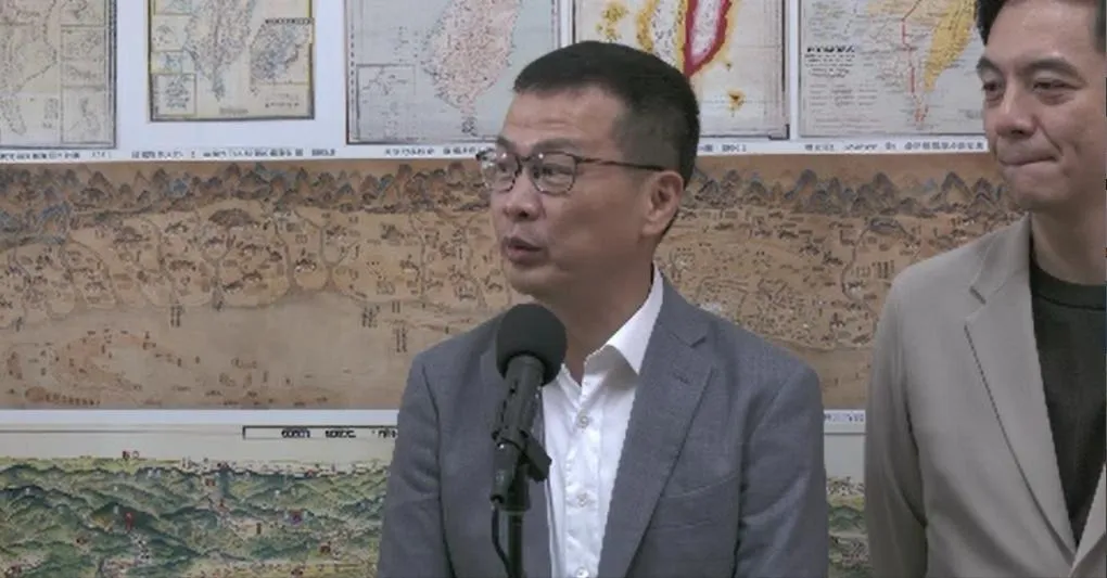 羅智強和牛煦庭受訪。（圖/中天新聞）