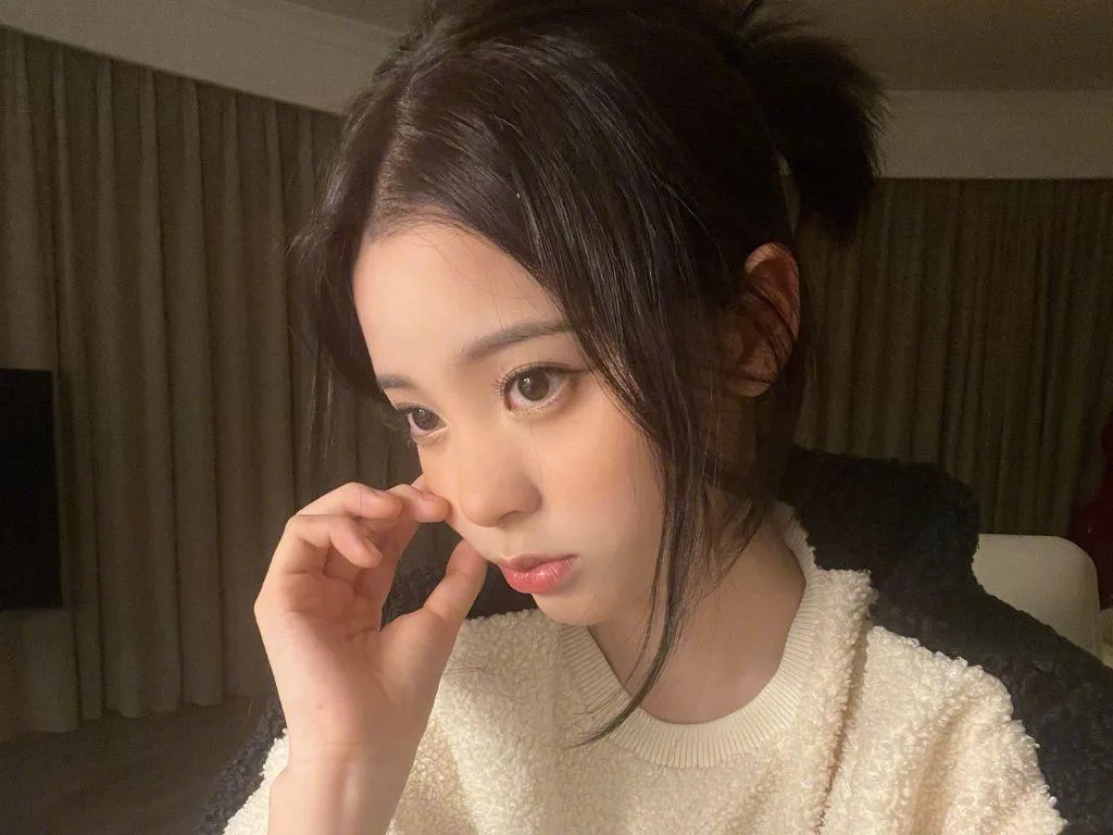 藝人歐陽娜娜。(圖/翻攝微博)