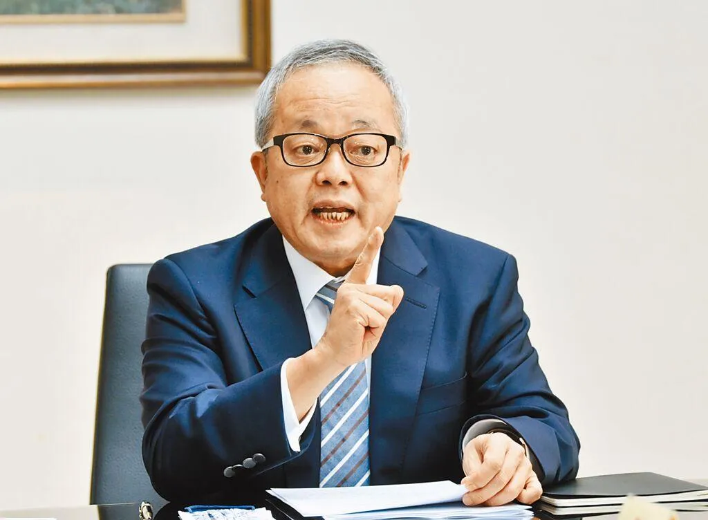 財經出身的前行政院施俊吉。(報系資料照)