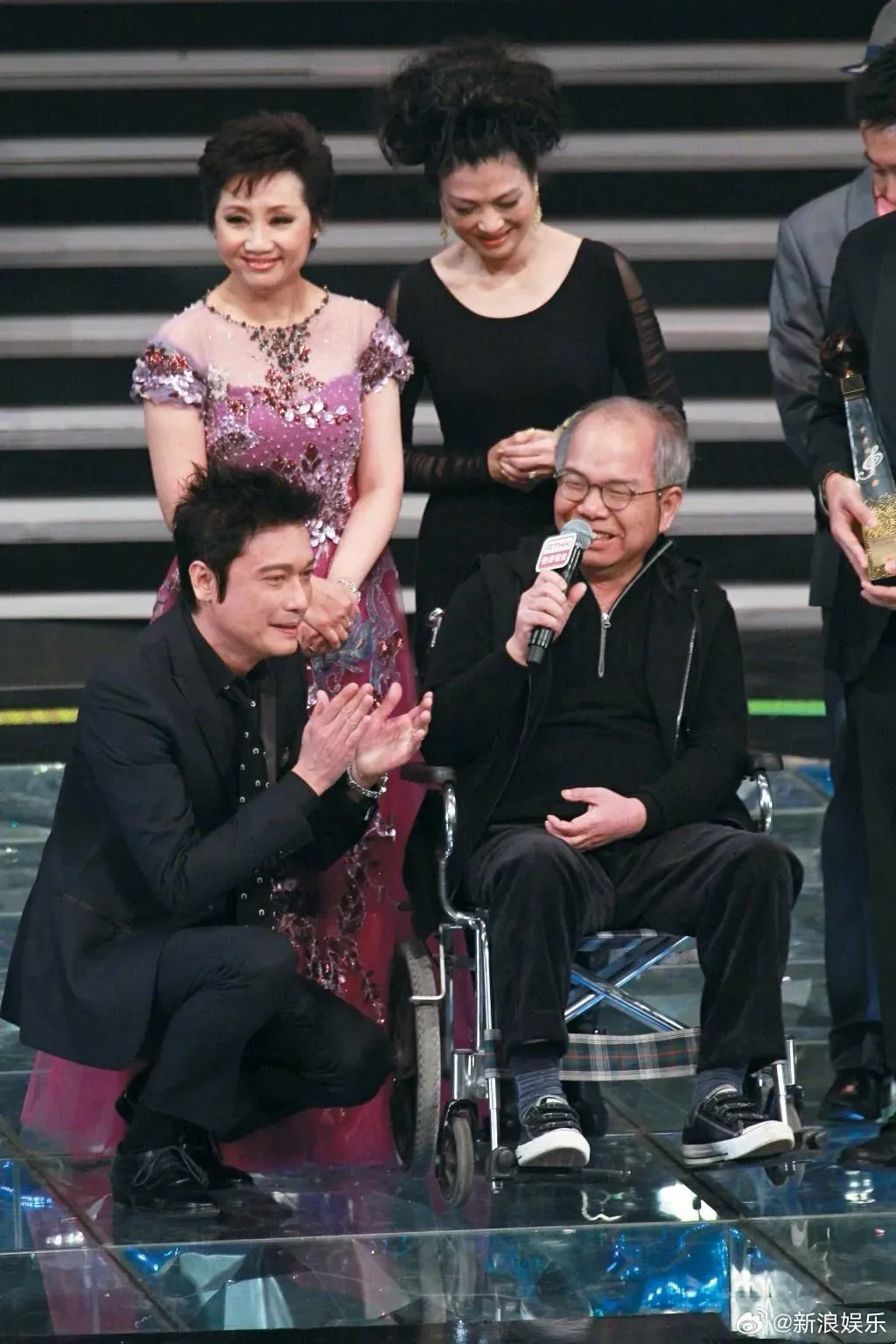 最後一次公開露面是在2016年「盧國沾作品演唱會」。（圖／翻攝微博「新浪娛樂」）